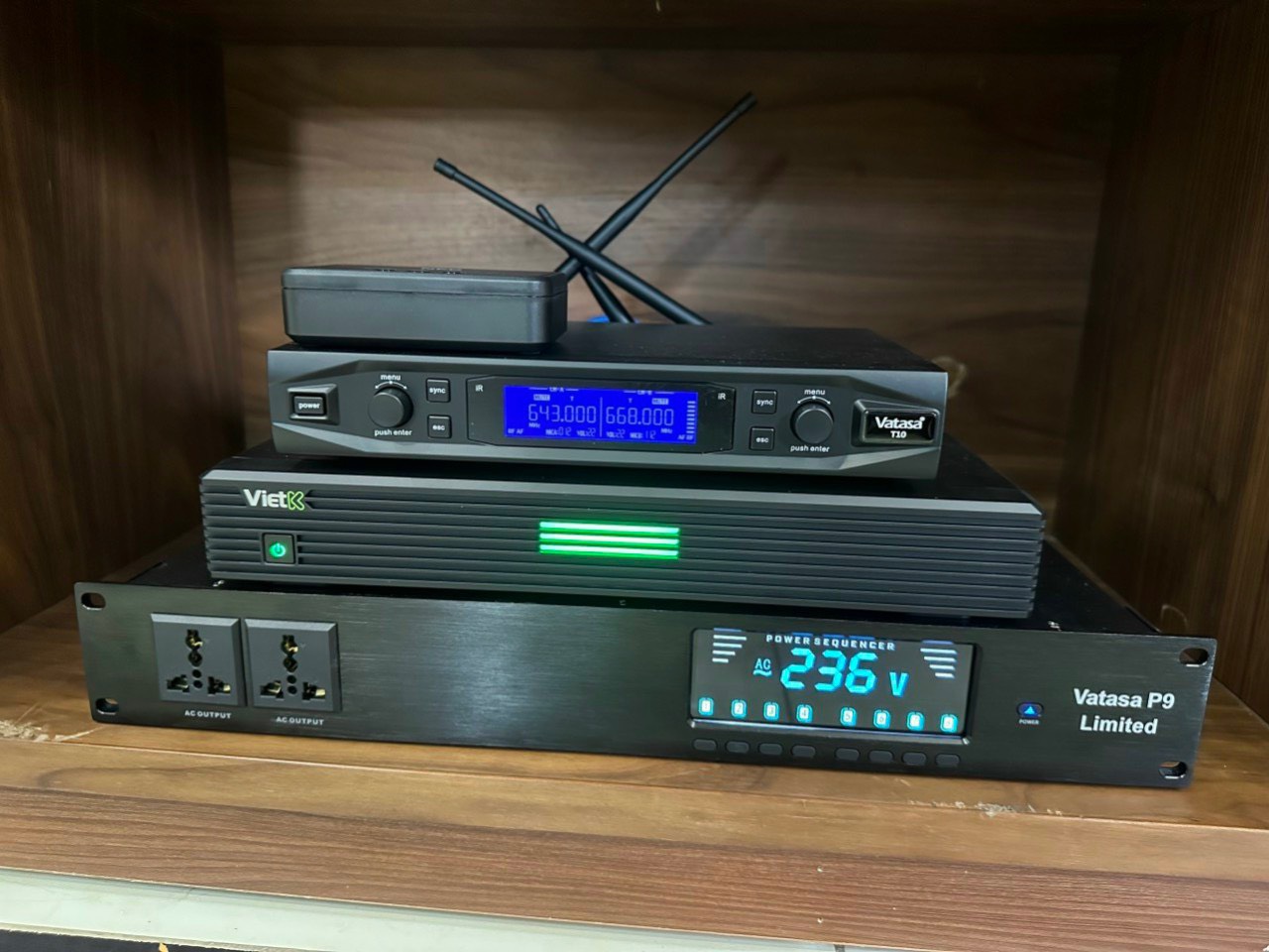 Khách hàng Minh Nhật đánh giá về sn phẩm Dàn Karaoke DT TT262: (2 DT Alpha 12, Vatasa T10, Vatasa V8 Pro, Vatasa DKS1004 NEW, 2 DT Sigma115, Vatasa P9 Limited)