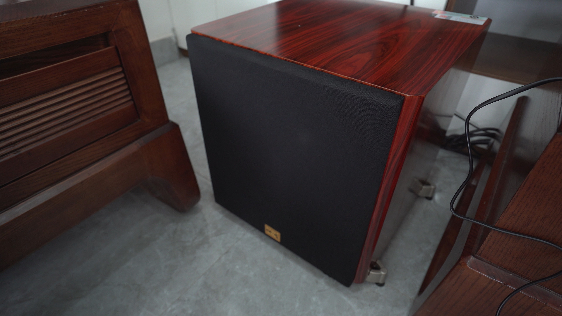 Khách hàng Trần Văn Thương đánh giá về sản phẩm Loa sub Nex 12 (sub điện bass 30cm)