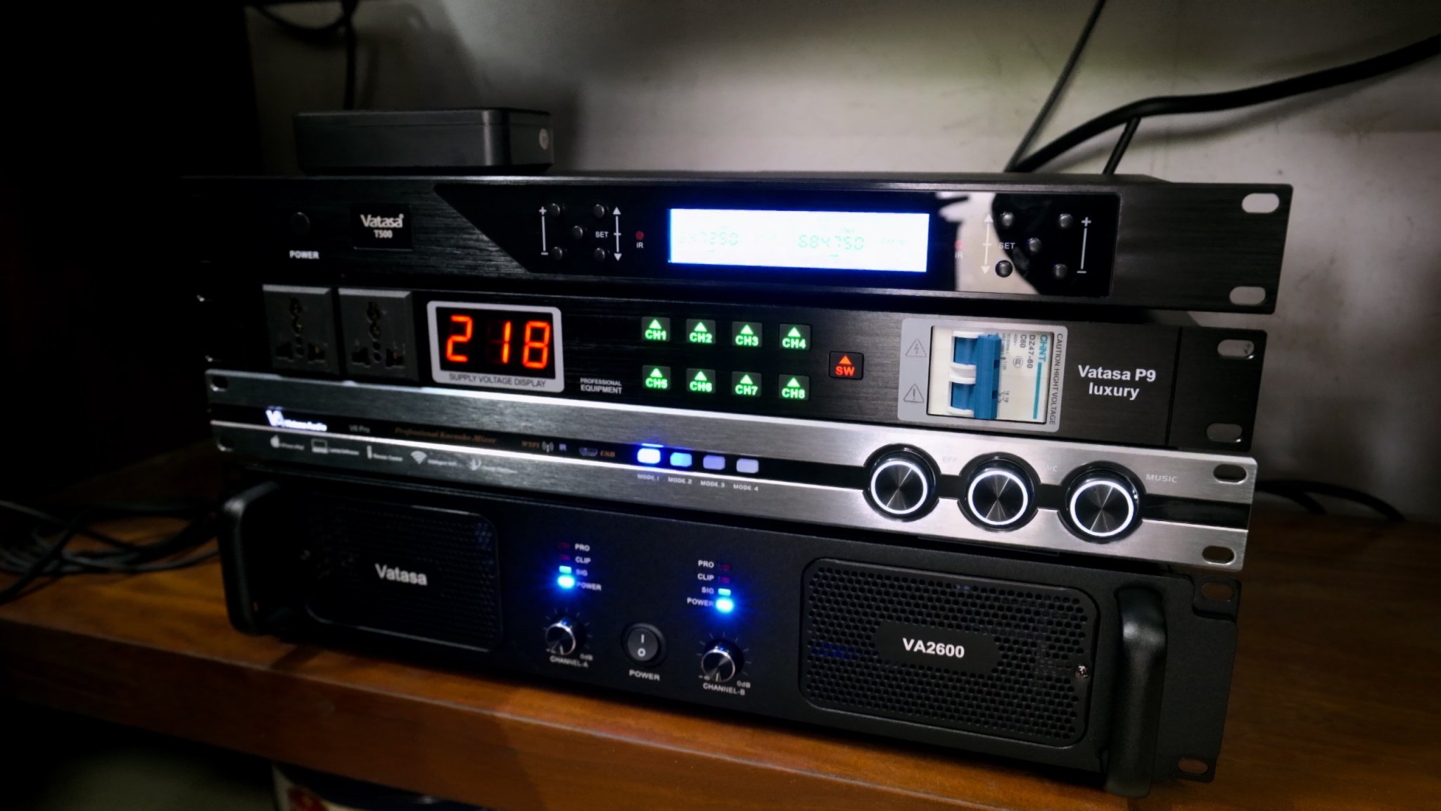 Khách hàng Đặng Văn Thạch đánh giá về sản phẩm Dàn Karaoke Paramax TT351: Z2500+T500+FX14Max+VA2600