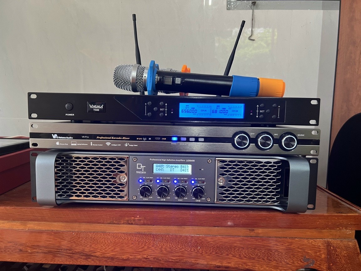 Khách hàng Trường Giang đánh giá về sản phẩm Cục đẩy công suất 4 kênh DT Lion408