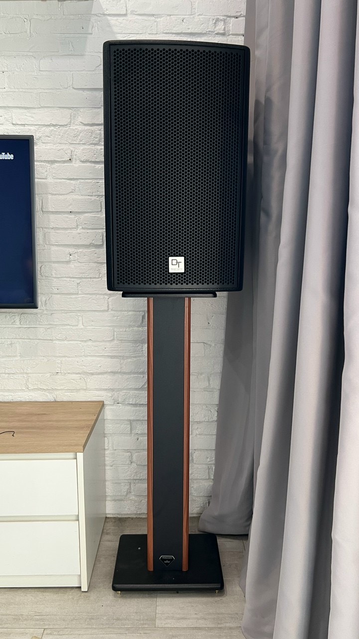 Khách hàng Ngọc Dương đánh giá về sn phẩm Loa Karaoke DT Delta12 (full bass 30cm, 2 đường tiếng)