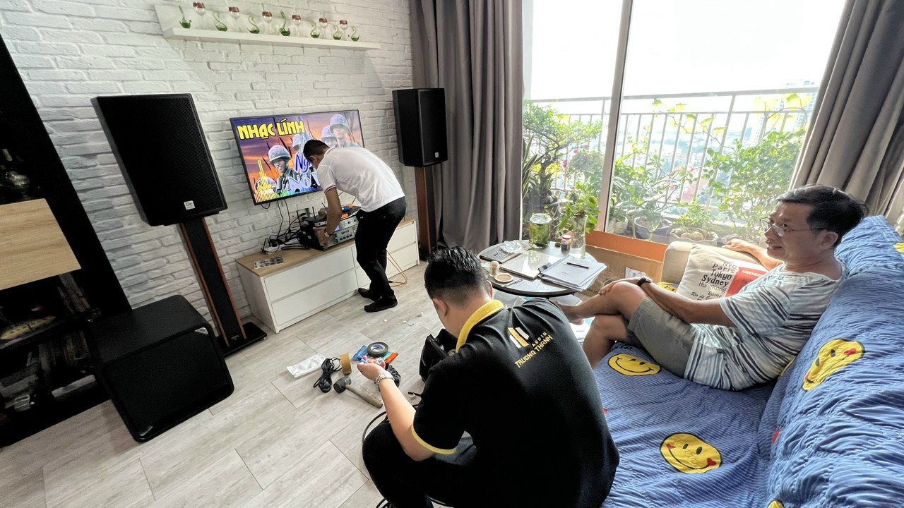 Khách hàng Ngọc Lễ đánh giá về sn phẩm Loa Sub Polk Audio HTS12 (Sub điện bass 30cm)