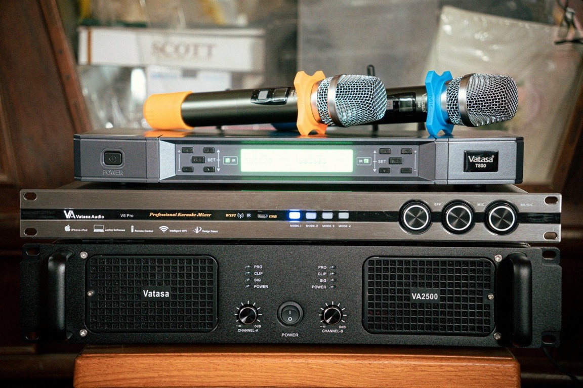Khách hàng Hoàng Hải đánh giá về sản phẩm Dàn Karaoke Paramax TT250: (Paramax EURO 8 Luxury, Vatasa T500, Vatasa V6 Pro, DT Lion408, Polk Audio HTS12)