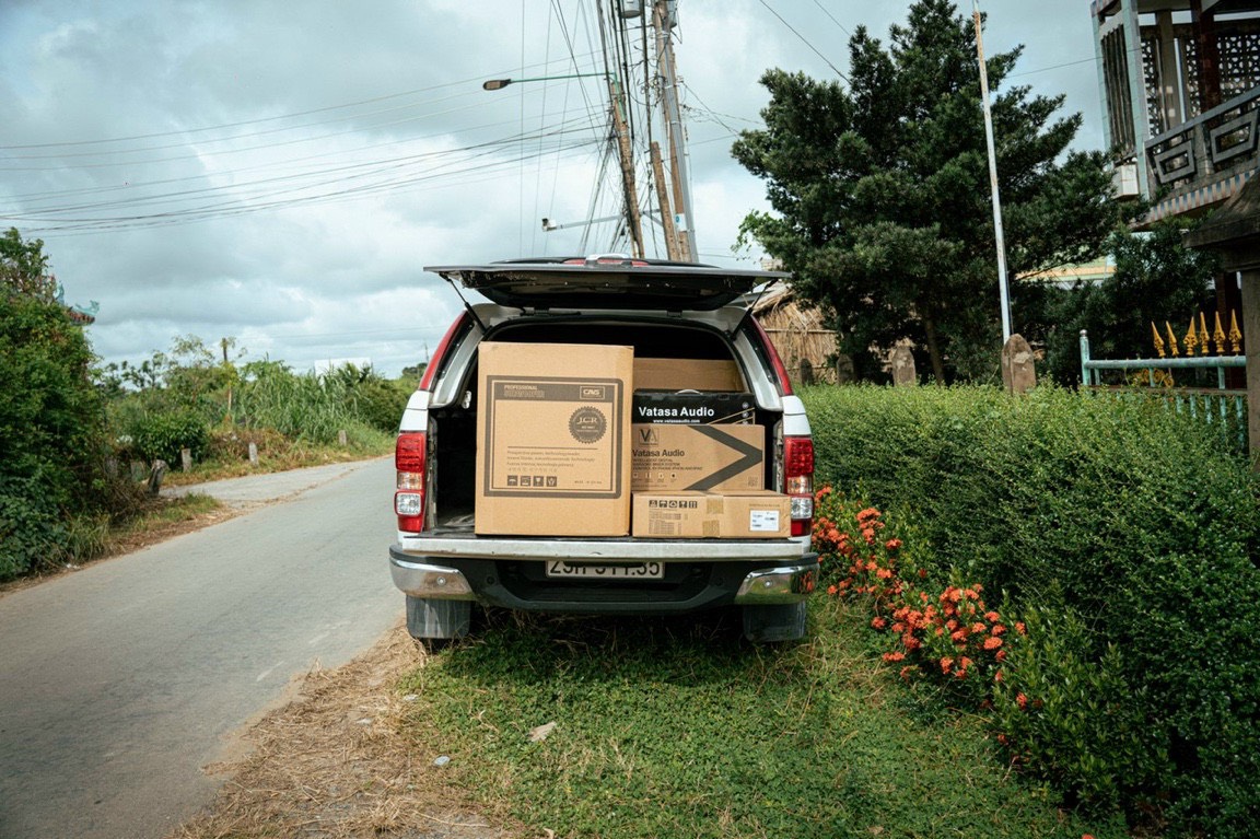 Khách hàng Đức Chinh đánh giá về sản phẩm Dàn Karaoke CAVS TT283: (CAVS C12, Vatasa T500, Vatasa V6 Pro, Vatasa VA-2600, CAVS KS115, Vatasa P9 Luxury)