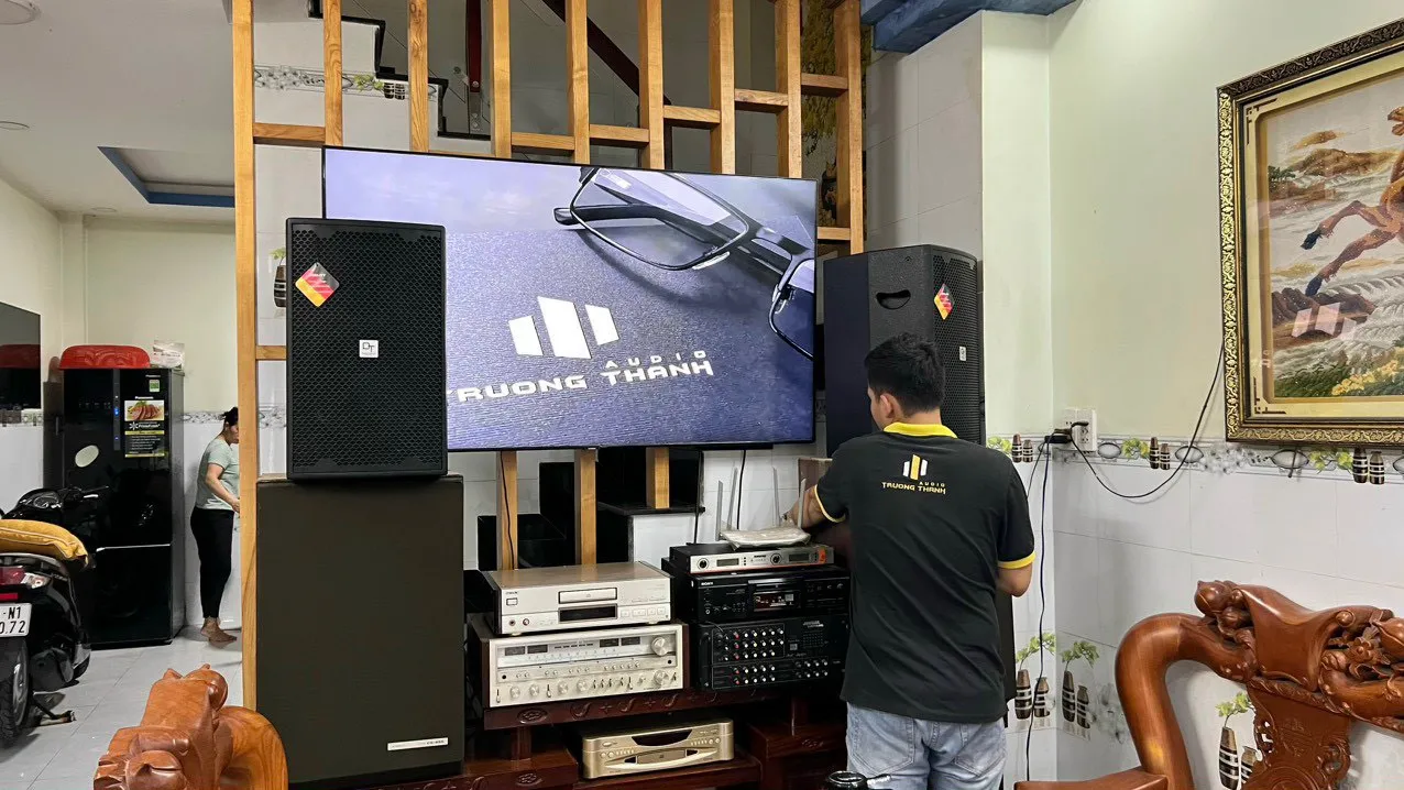 Khách hàng Quang Đức đánh giá về sản phẩm Dàn karaoke DT TT219: (DT D2000, Misound KS-600, CAVS SC715)
