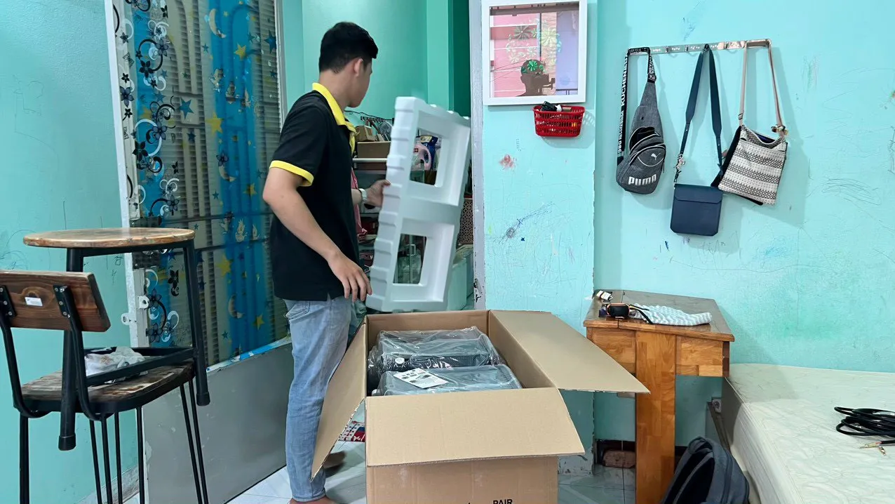 Khách hàng Tiến Hoàng đánh giá về sản phẩm Dàn Karaoke JBL TT107: ( JBL KP4012, JBL VM200, JBL KX180, Crown XLi2500)