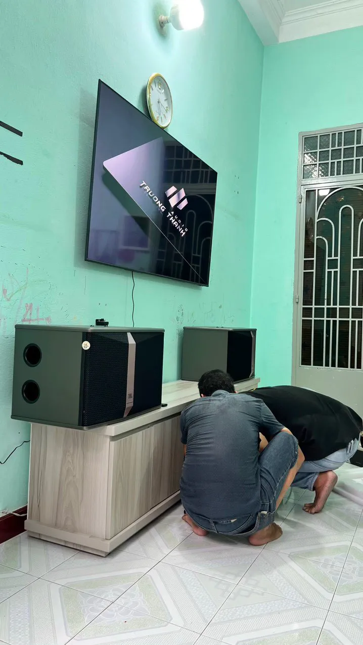 Khách hàng Bảo Nam đánh giá về sản phẩm Dàn karaoke JBL TT154: Ki512+V6pro+T800+M2600Pro