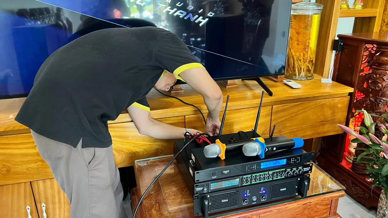 Khách hàng Phạm Văn Đạt đánh giá về sản phẩm Dàn Karaoke JBL TT131: (JBL Ki512, Vatasa T500, Vatasa KX8Luxury, Vatasa VA2500)