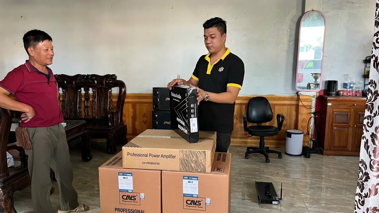 Khách hàng Đức Bình đánh giá về sản phẩm Dàn Karaoke CAVS TT284: (CAVS C12, CAVS S10, Vatasa V6 Pro, Vatasa VA-2500, CAVS SC715, Vatasa P9 Limited)