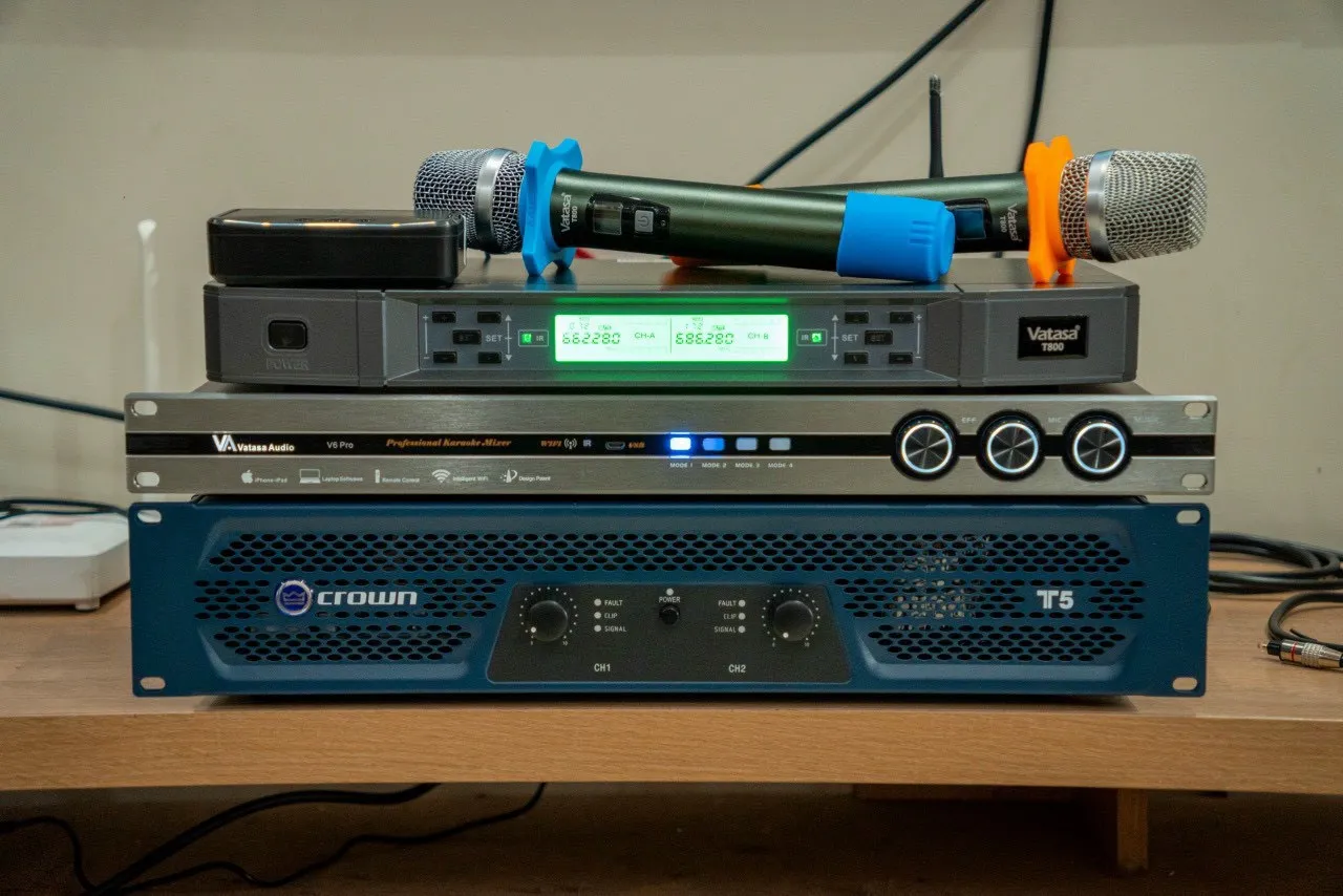 Khách hàng Anh Tú đánh giá về sản phẩm Cục đẩy công suất Crown T5 (Harman Mỹ)