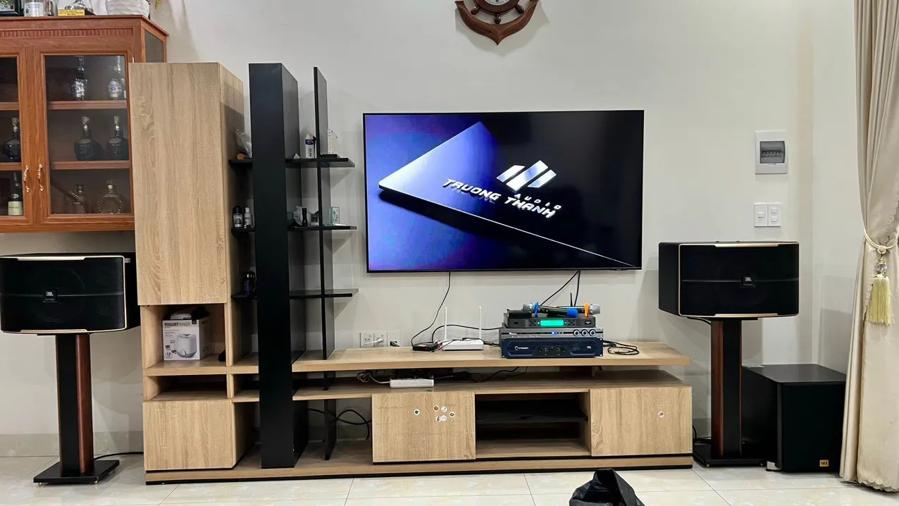 Khách hàng Minh đánh giá về sản phẩm Dàn Karaoke JBL TT221: Pasion12+BLA400NEW+E30