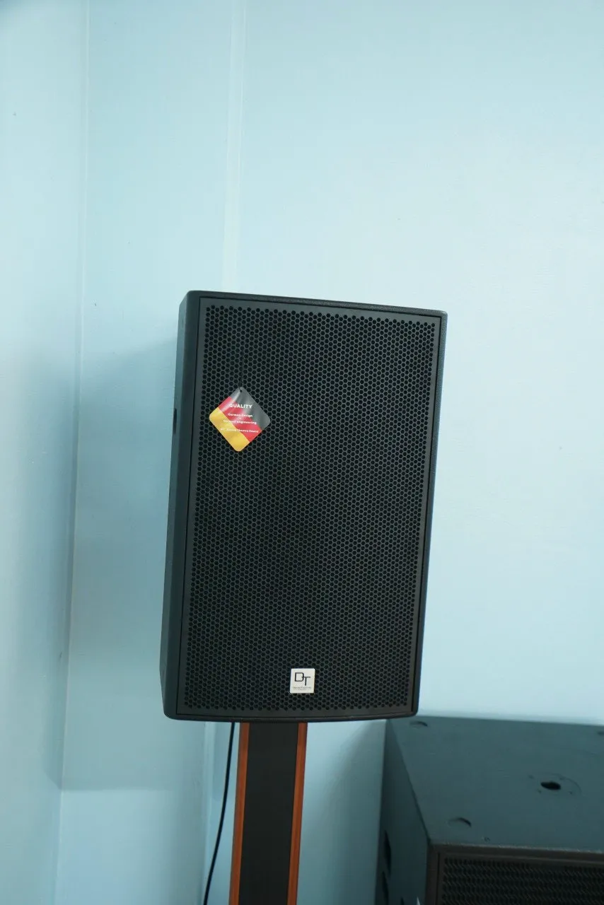 Khách hàng Lý đánh giá về sản phẩm Dàn karaoke DT TT173: (DT Delta 12, Vatasa T900 New, Vatasa V8Pro, DT Lion406, DT Delta115, VietK 4TB, KVacoustic TK9)