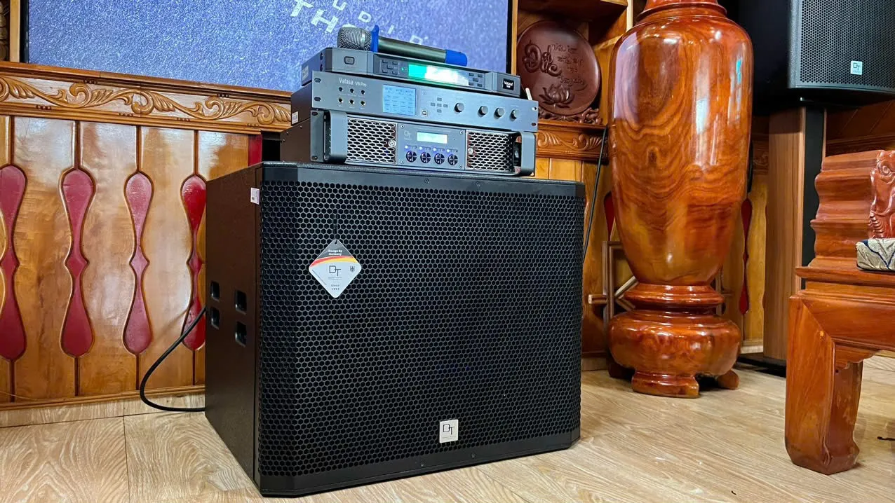 Khách hàng Hữu Đức đánh giá về sản phẩm Loa sub DT Delta118 bass 50cm