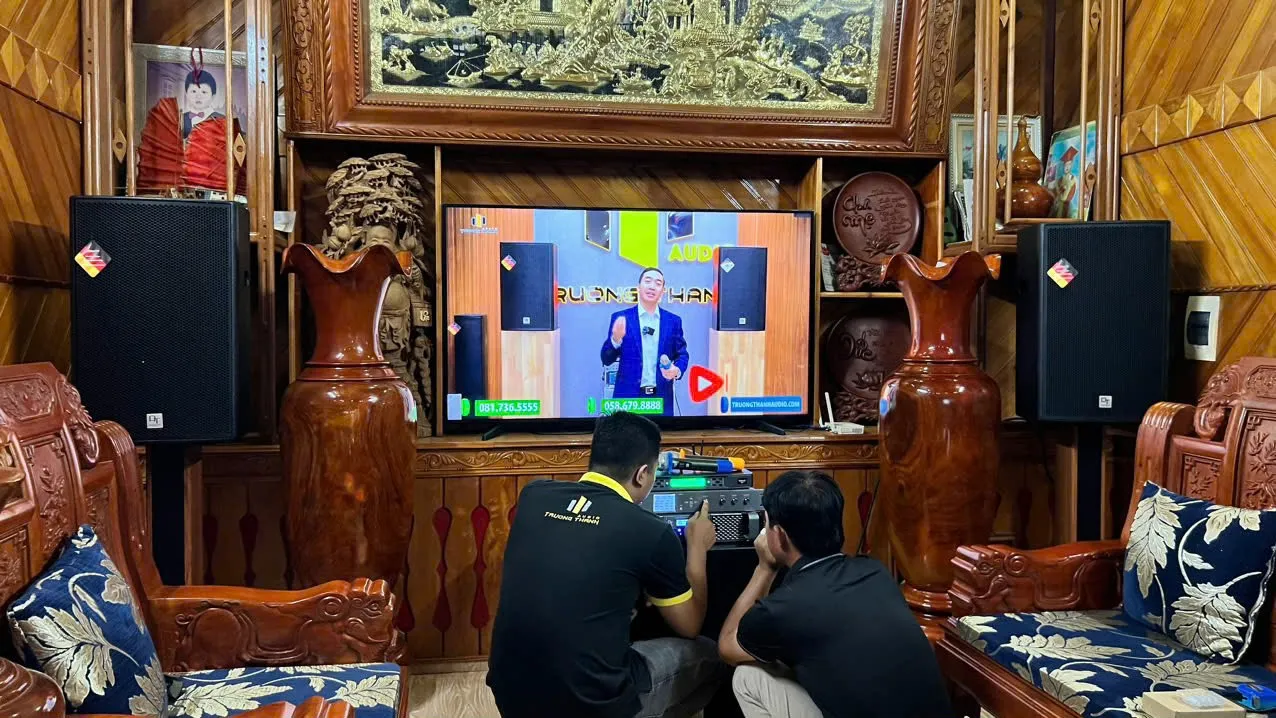 Khách hàng Huỳnh Anh Dũng đánh giá về sản phẩm Dàn Karaoke DT TT157: (DT Delta15, Vatasa T900, Vatasa V8Pro, Vatasa DKS1004, DT Sigma118, P9 Luxury)