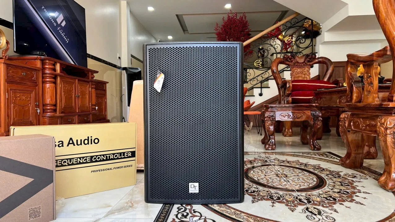 Khách hàng Minh Đức đánh giá về sản phẩm Dàn Karaoke DT TT276: (DT Delta 15, Vatasa T10, Vatasa V8 Pro, Vatasa DKS1004 NEW, 2 DT Sigma118)