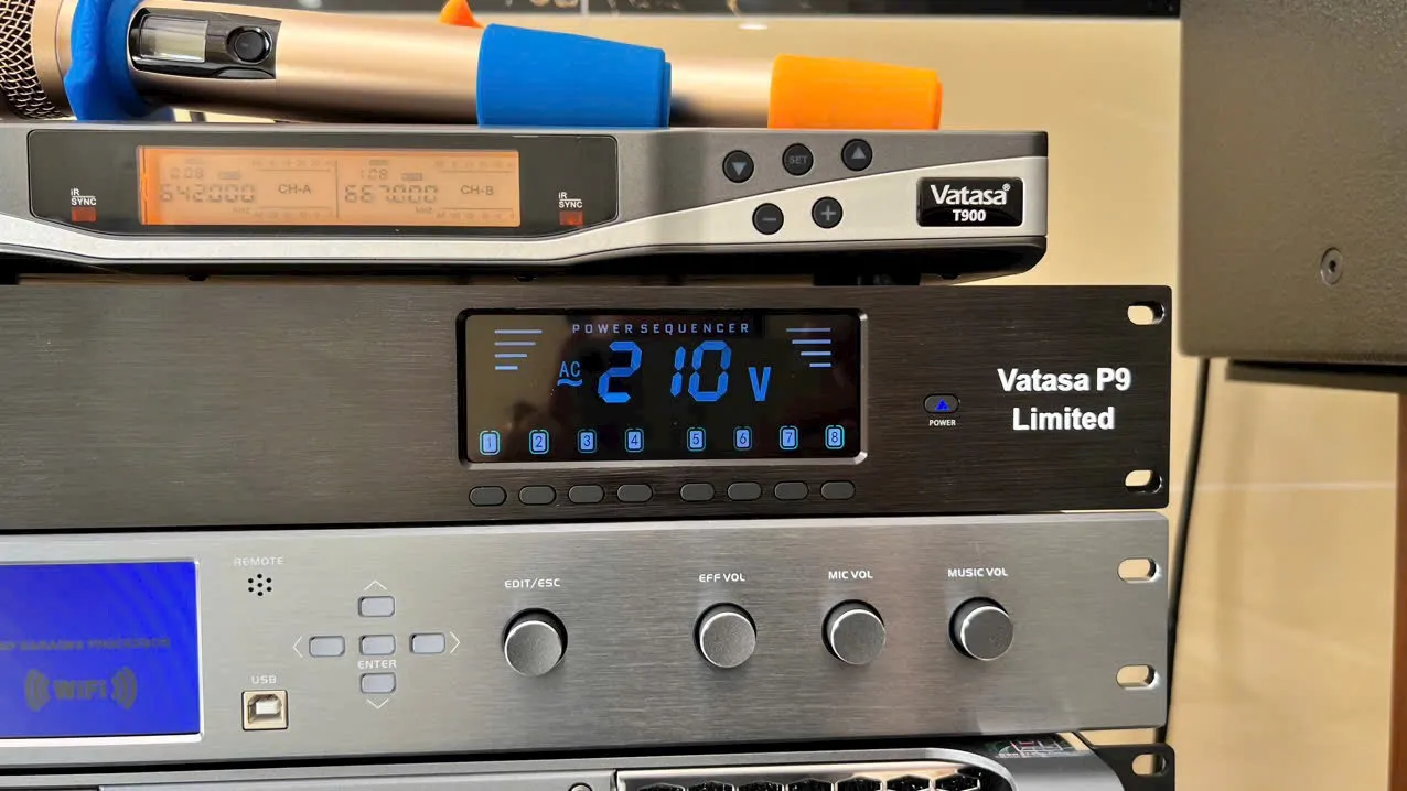 Khách hàng Quốc Bảo đánh giá về sản phẩm Dàn Karaoke DT TT279: (DT Delta 15, Vatasa T800, Vatasa V8 Pro, DT Lion406, DT Delta118)