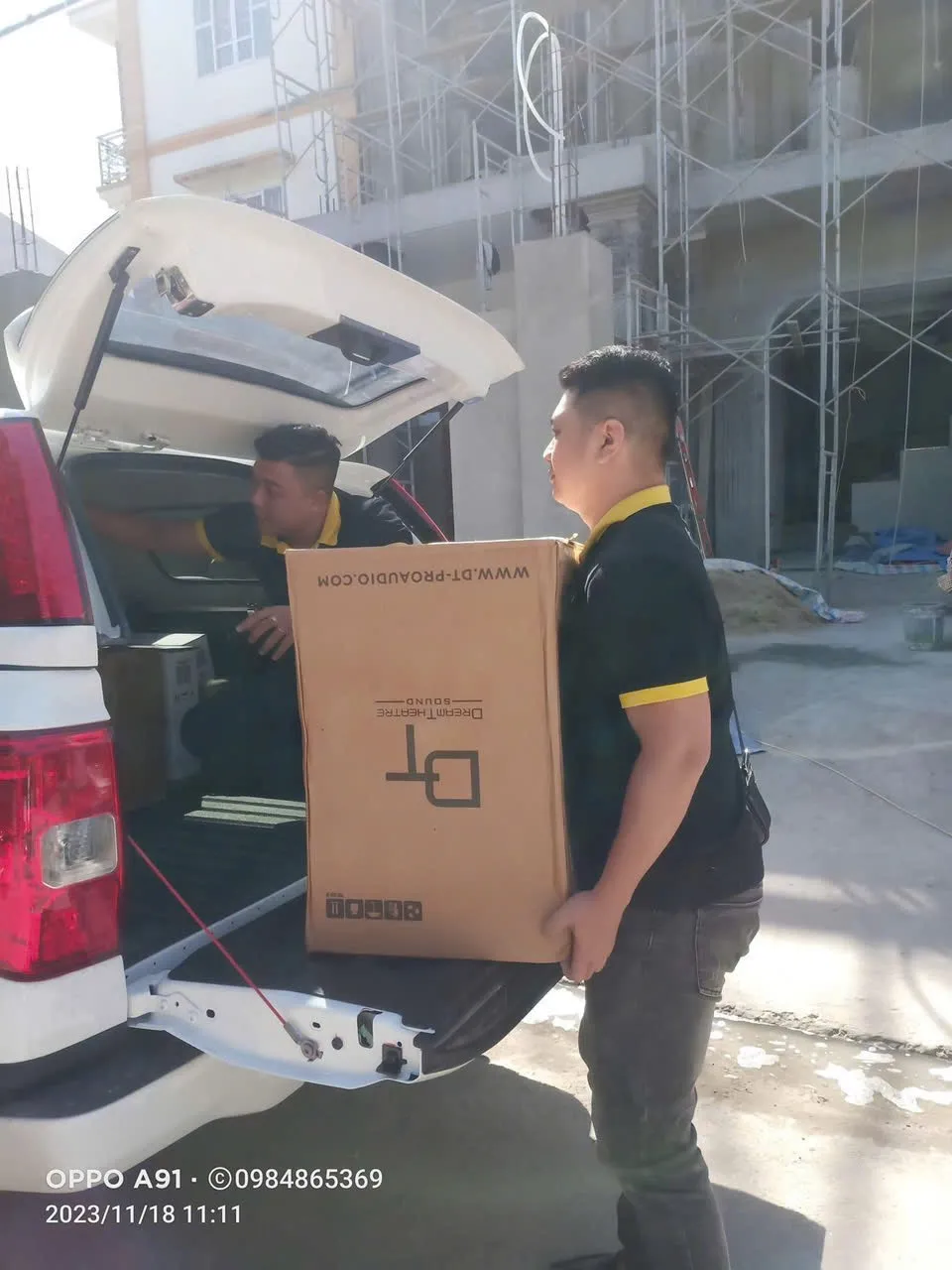 Khách hàng Hoàng Anh đánh giá về sản phẩm Dàn Karaoke DT TT296: (DT Alpha 12, Vatasa T800, Vatasa V8Pro, DT Lion406, DT Delta118, Vatasa P9 Limited)