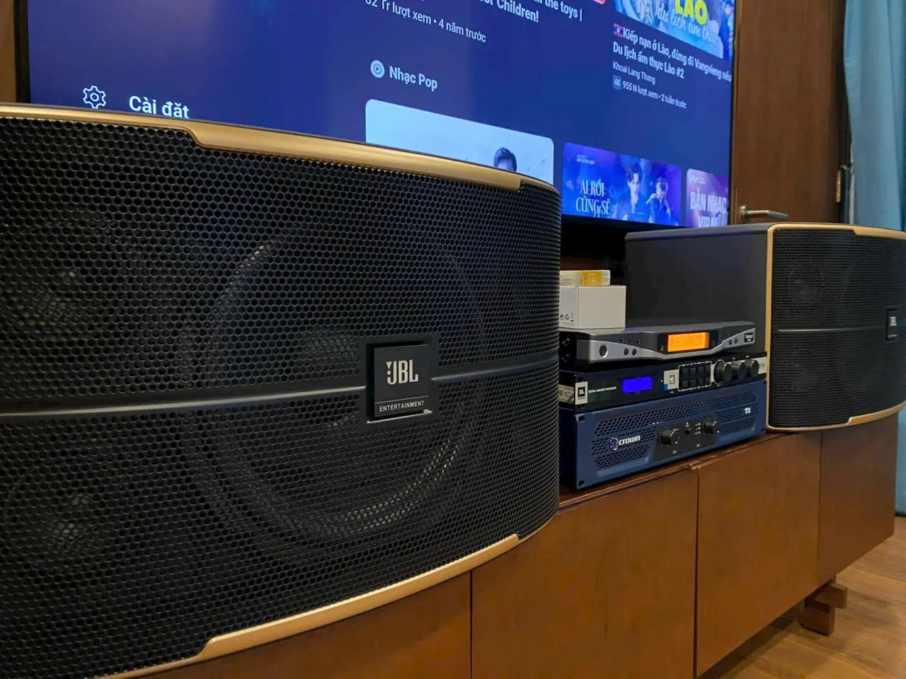 Khách hàng Lê Trí đánh giá về sản phẩm Dàn Karaoke JBL TT240: (JBL Pasion12, Vatasa T800, Vatasa KX8Luxury, Vatasa VA2600, Nex12)