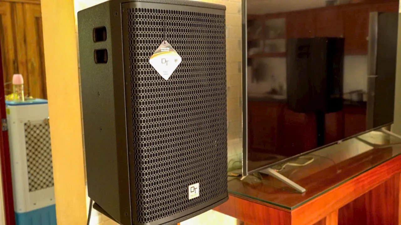 Khách hàng Anh Minh đánh giá về sn phẩm Dàn karaoke DT TT226: (DT Alpha 12, Vatasa BLA600 New)