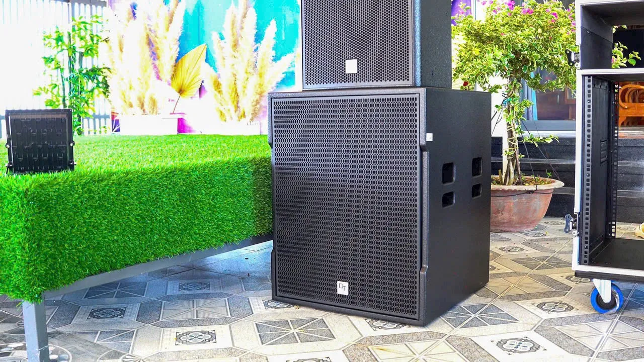 Khách hàng Vũ Khánh Hưng đánh giá về sn phẩm Loa Sub hơi DT Sigma118 bass 50cm