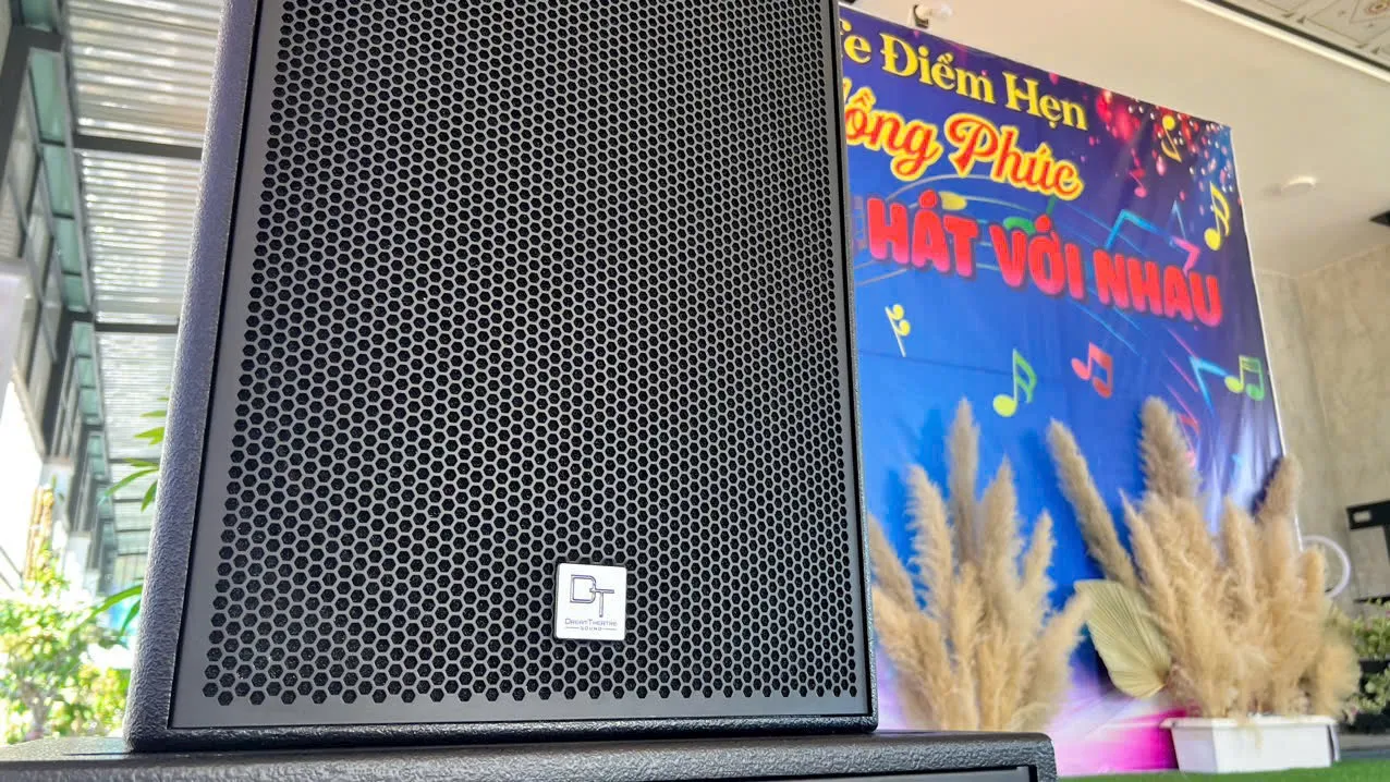 Khách hàng Phước đánh giá về sn phẩm Dàn karaoke DT TT243: (DT Delta12, Vatasa T900, Vatasa V8Pro, DT Lion406, DT Delta115)