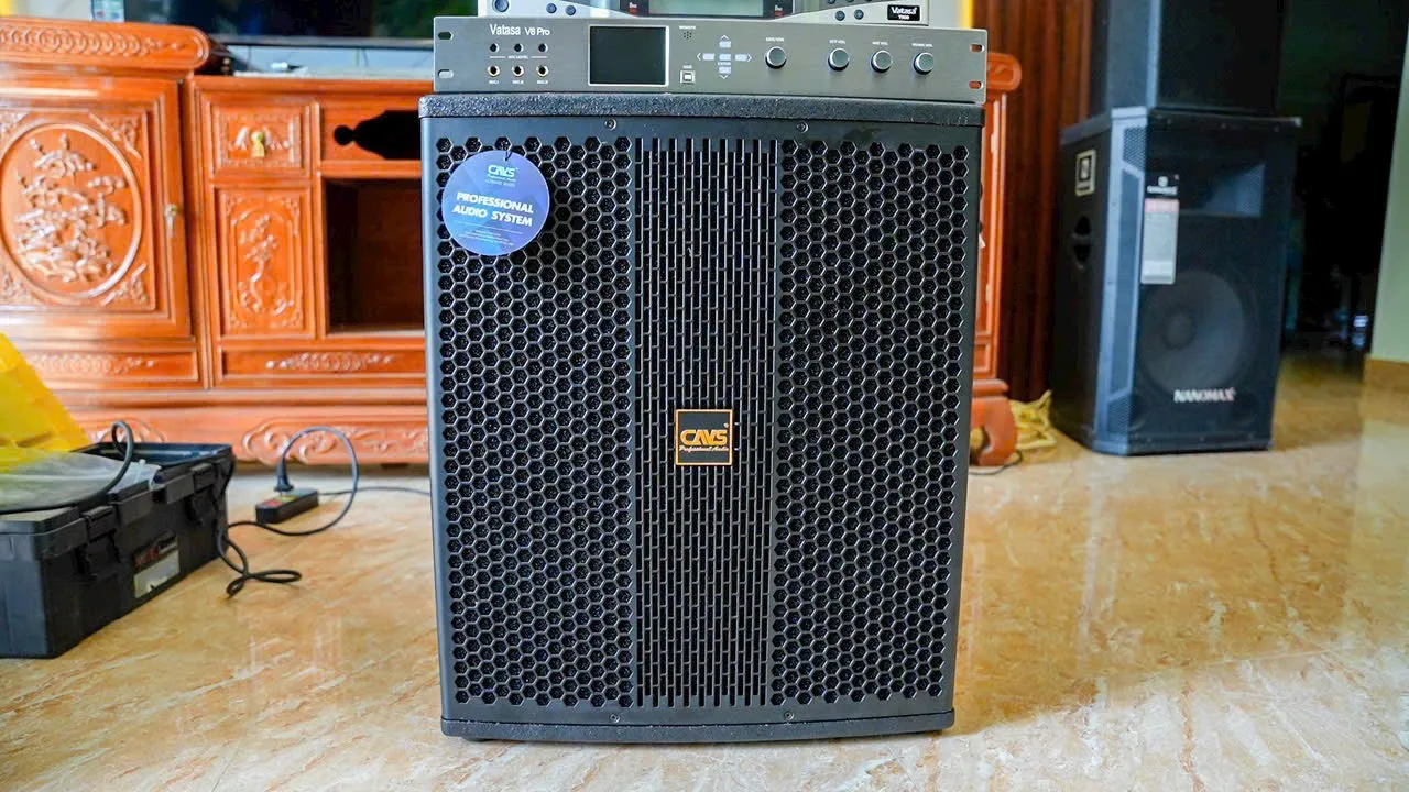 Khách hàng Trường Phùng đánh giá về sản phẩm Loa sub CAVS SC715 Bass 40 Active (NEW 2023)