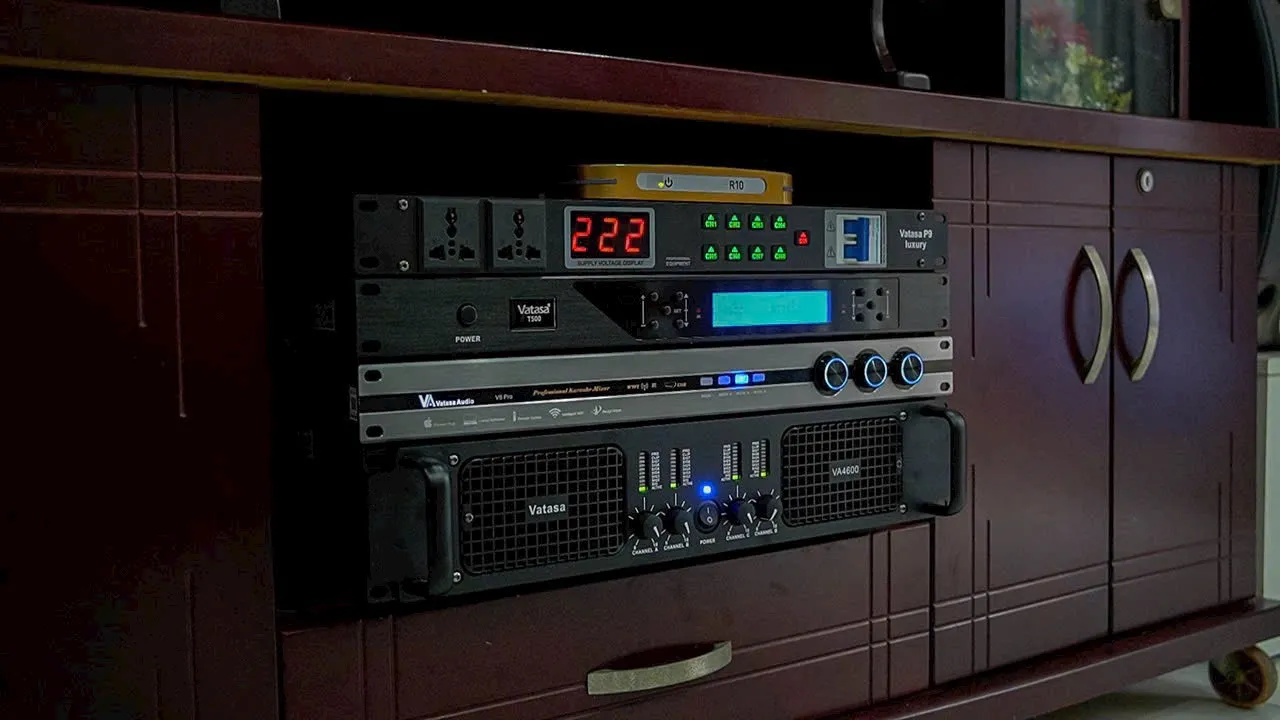 Khách hàng Cao Cường đánh giá về sn phẩm Dàn karaoke DT TT209: (DT D2000, Vatasa T500, Vatasa V6 Pro, DT Lion408, Paramax Sub-E30)