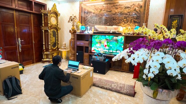 Khách hàng Quang Khánh đánh giá về sản phẩm Dàn Karaoke Kinh Doanh DT TT333: (2 DT D2000, Vatasa T900 New, Vatasa V8 Pro, DT Lion215, DT Lion408, DT Sigma118, VietK 4TB, Vietk 22inch)