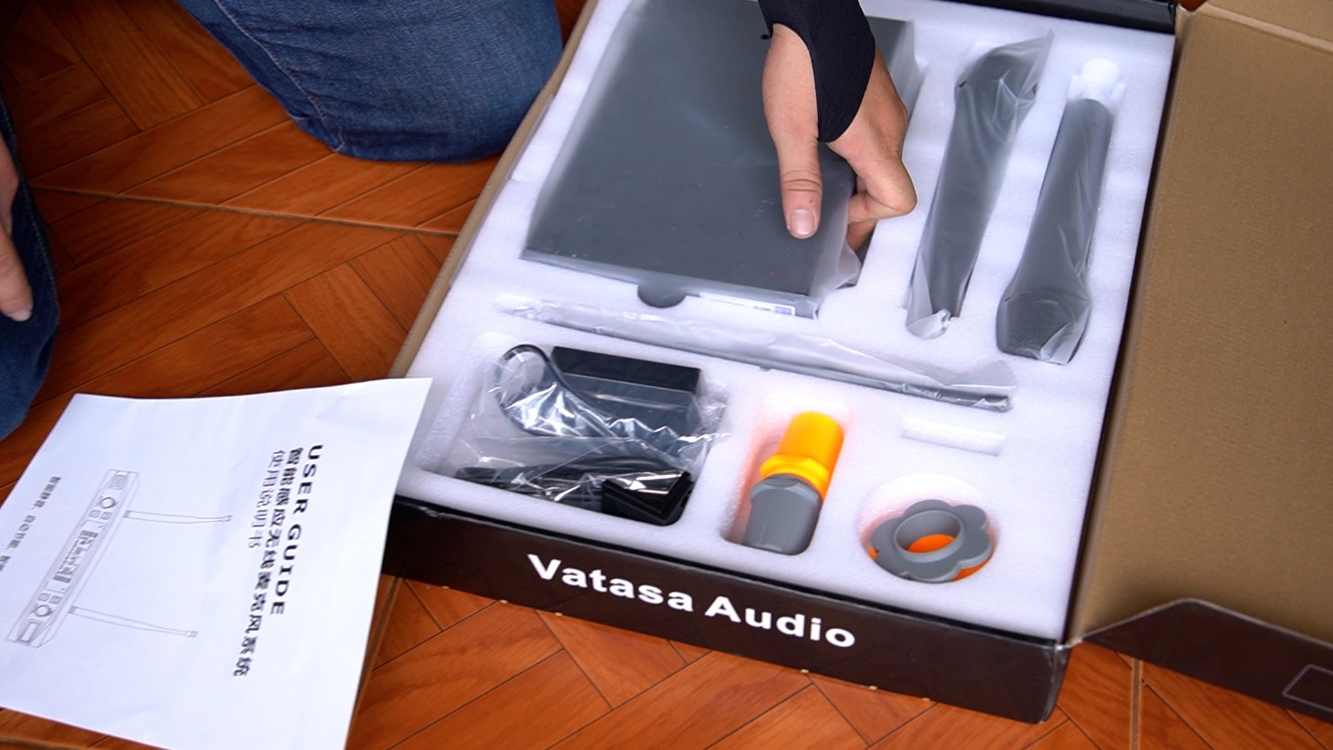 Khách hàng Minh Đạt đánh giá về sản phẩm Dàn Karaoke JBL TT144: (JBL KI512, Vatasa T500, Vatasa KX8 Luxury, Vatasa VA-2600)