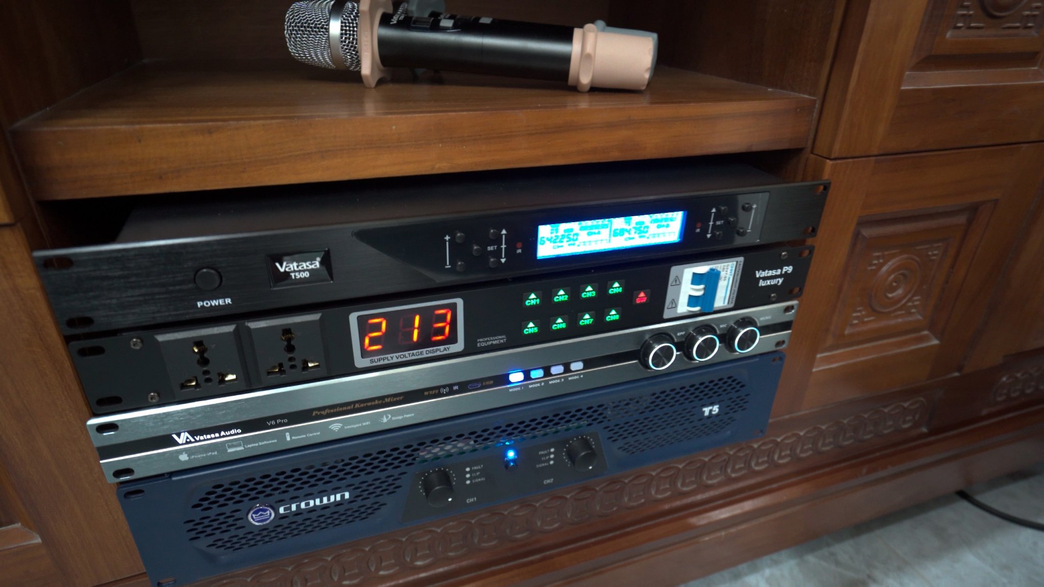 Khách hàng Minh Bảo đánh giá về sn phẩm Dàn Karaoke Paramax TT146: (Paramax D88 Limited, Vatasa T500, Vatasa V6Pro, Crown T3, Paramax UB-D30)