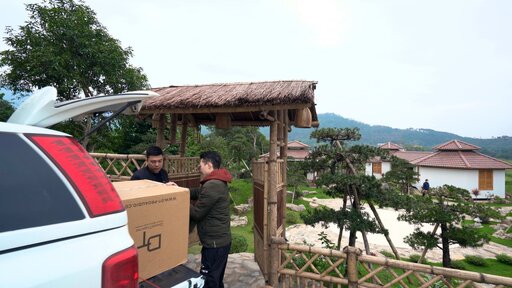 Khách hàng Thái Sơn đánh giá về sn phẩm Dàn Karaoke Kinh Doanh DT TT334: (3 DT D2000, Vatasa T900 New, Vatasa V8 Pro, DT Lion215, DT Lion408, DT Sigma118, VietK 4TB, VietK 22inch)