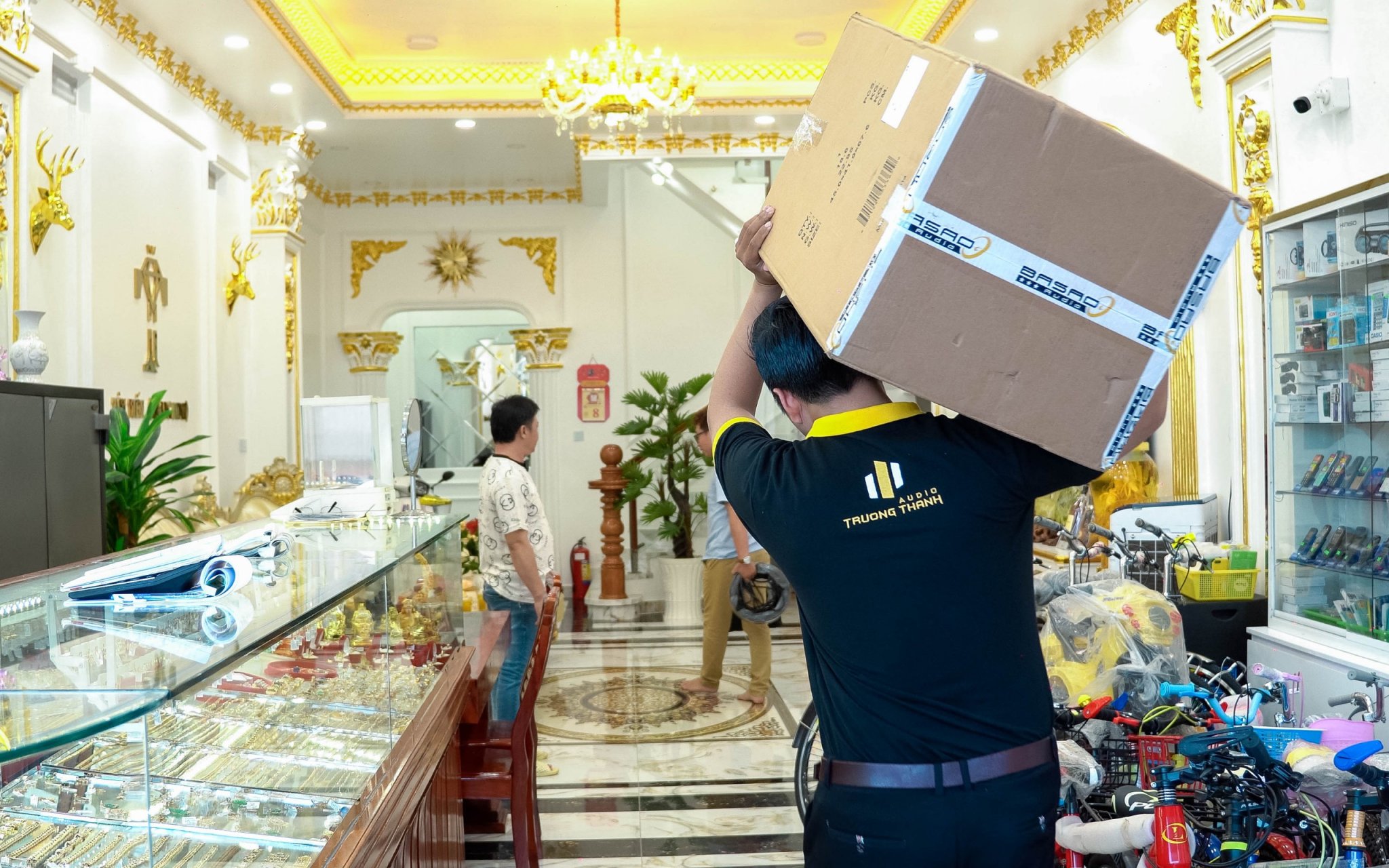 Khách hàng Hữu Nghĩa đánh giá về sản phẩm Dàn karaoke Paramax TT270: P2000+BLA400NEW