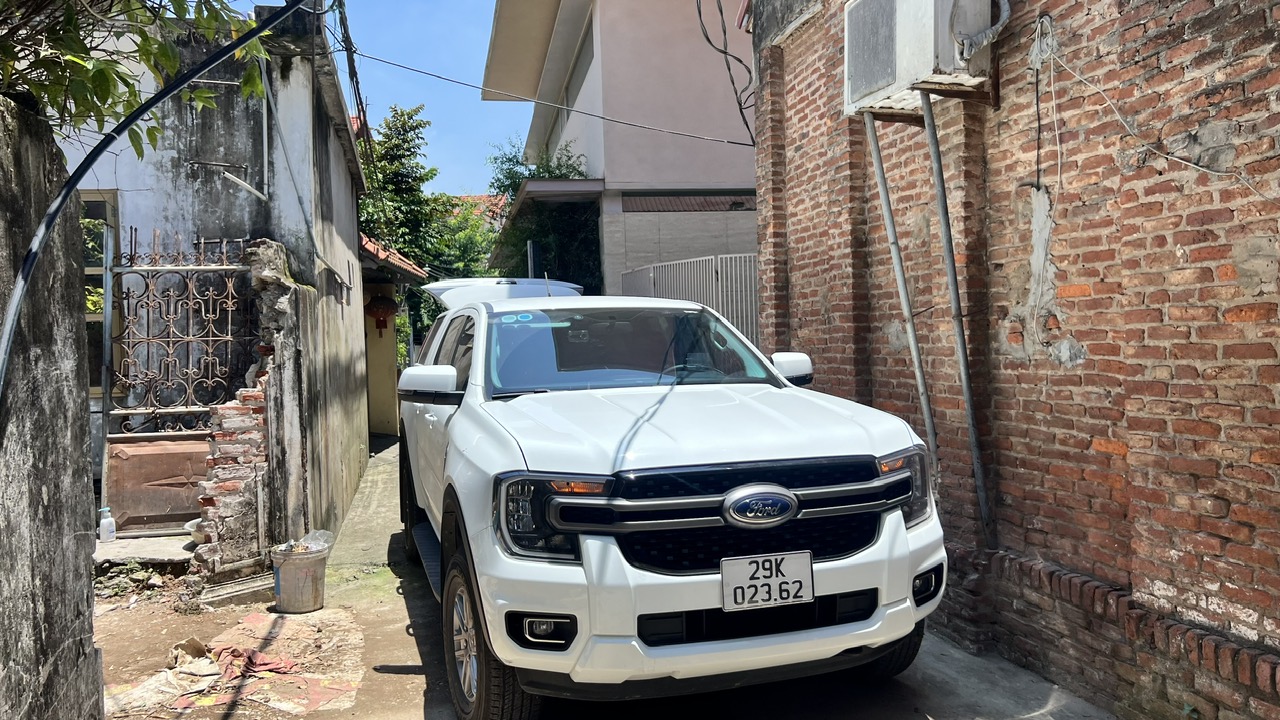 Khách hàng Văn Vinh đánh giá về sản phẩm Dàn Karaoke Paramax TT200: (Paramax P2000, Vatasa BLA400 New, Paramax Sub-E30)